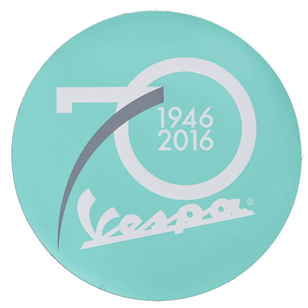 Vespa Official 70Anniversary Badge Set
