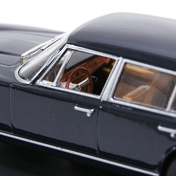 1/43 MASERATI Official Quattroporte 1 1965 Miniature Model