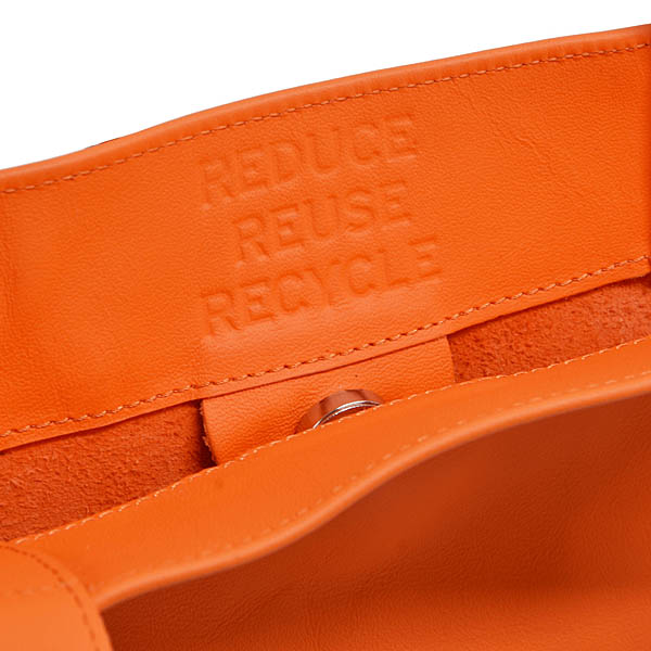 Lamborghini�����쥶���ȡ��ȥХå�(�����)