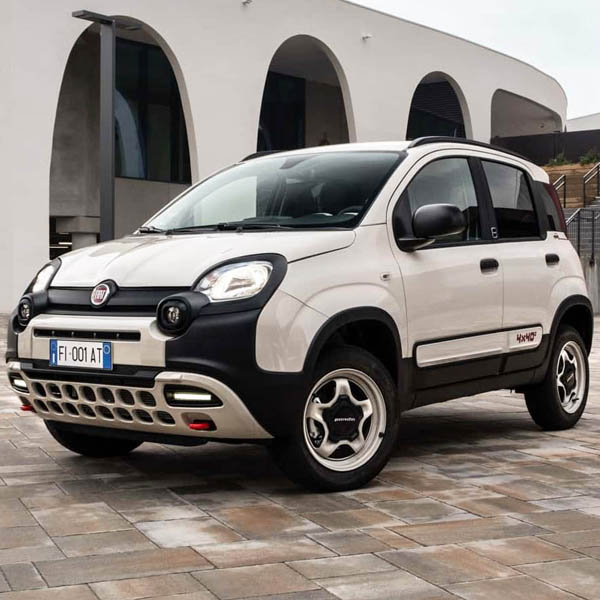 FIAT純正Panda 4×40°用ホイールセンターキャップ
