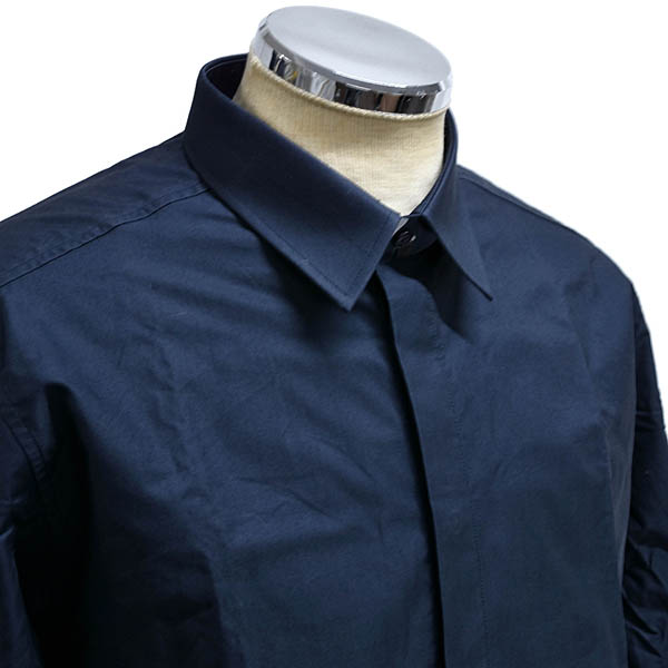 Ferrari純正カフス付シャツ