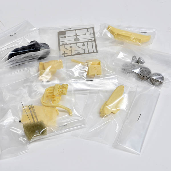 1/24 Abarth 1000 TCR Resin Assembly Kit
